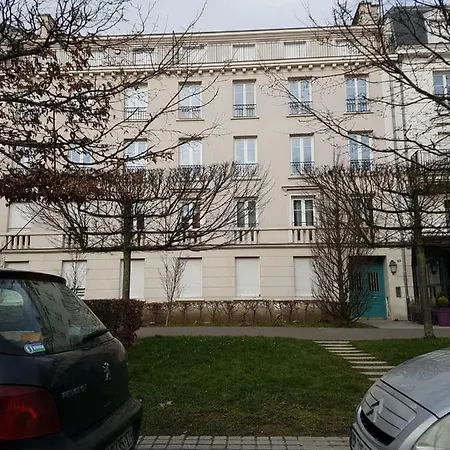 Cosy Apartment Carre Elysee Serris Exterior foto